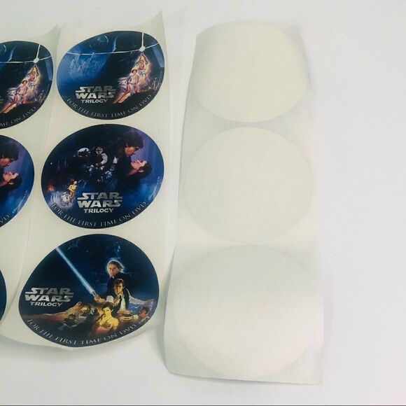 2004 Star Wars trilogy lot of 12 stickers round 3” first time on dvd 3 designs - Picture 6 of 6
